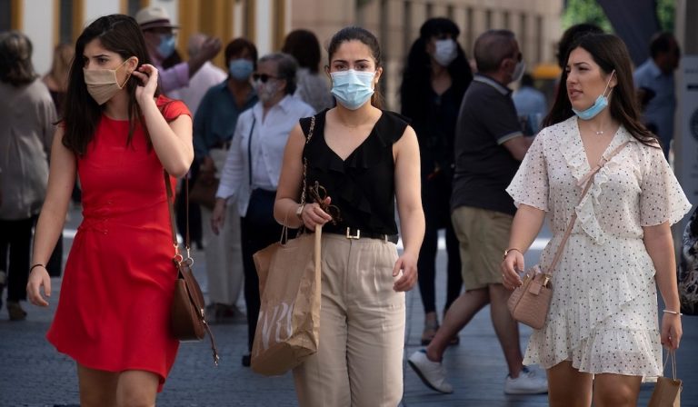 Mascarilla obligatoria en las comunidades
