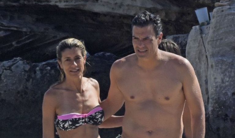 Sanchez y su mujer de vacaciones en una foto de archivo