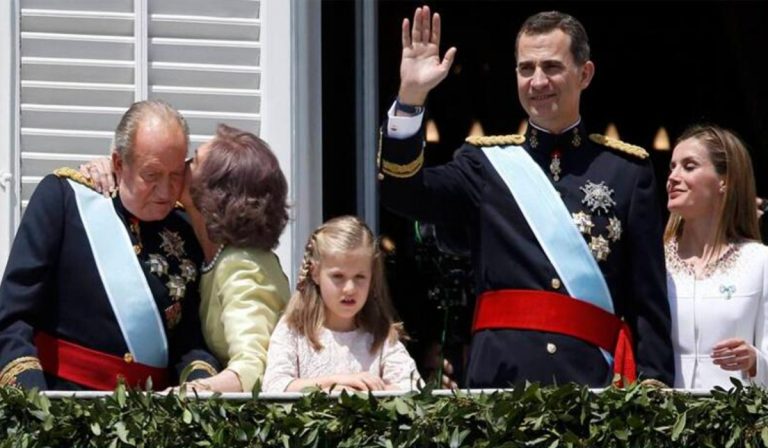 Podemos ataca la monarquía en España