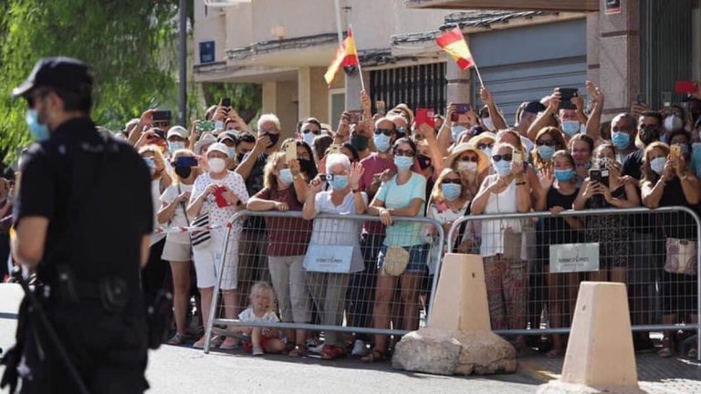 El uso incorrecto de la mascarilla es el responsable de la nueva ola de Covid