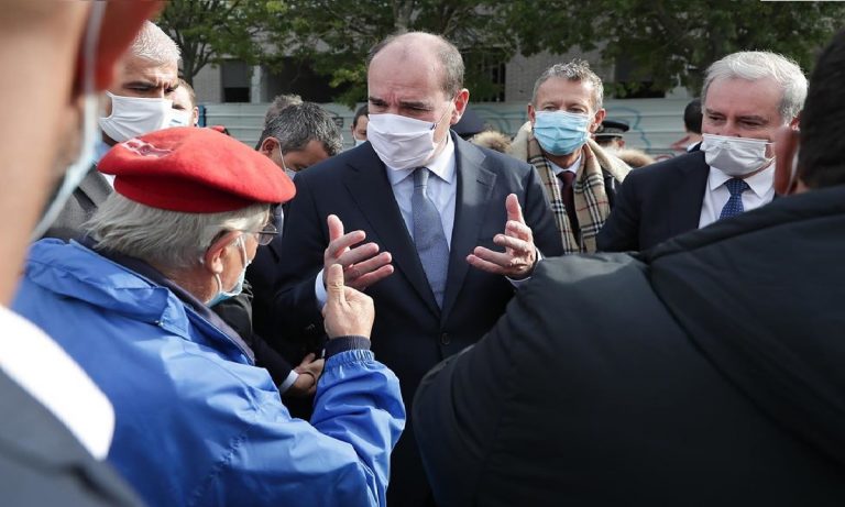 Jean Castex prohíbe venta en productos no esenciales