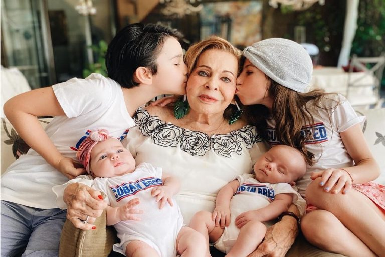 Elena Tabladas abuela