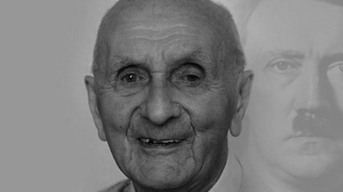 Argentina: Un hombre de 128 años anuncia al mundo que es Adolf Hitler