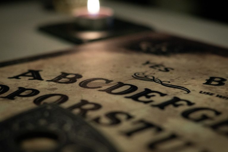la maldición ouija calle cañitas