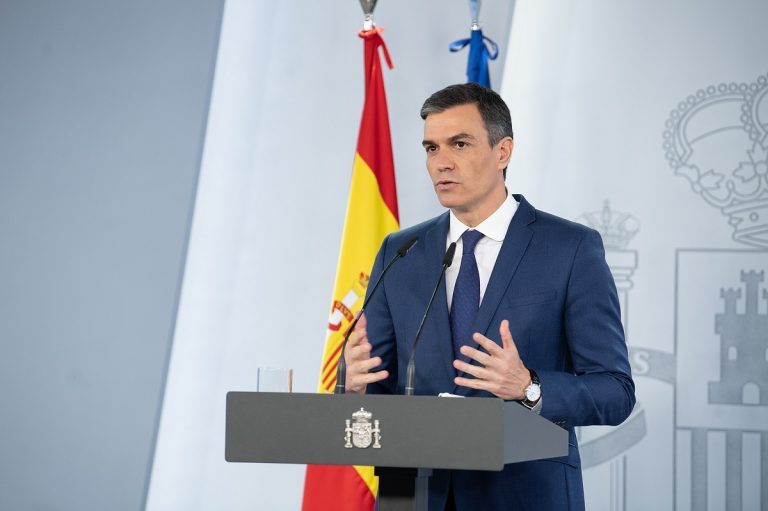 Sánchez bajada iva luz