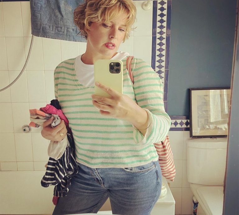 Tania Llasera contra Zara