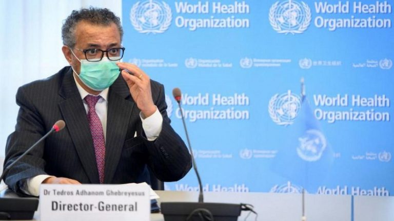 La OMS solicita demorar la tercera dosis hasta final de año