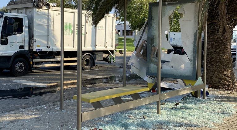 Barcelona, grupos violentos en los botellones