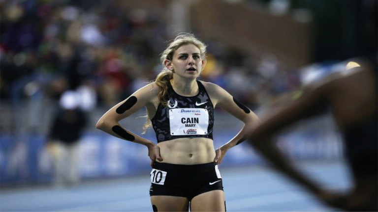 demanda Nike entrenador Mary Cain