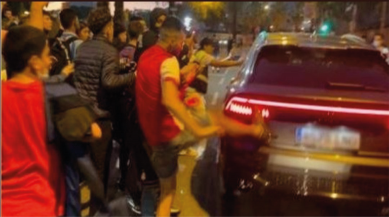 Coche de Koeman pateado