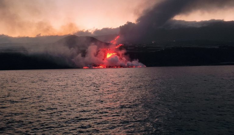 volcán delta lávico