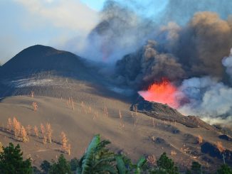 La nube azufre del volcán de La Palma alcanza El Caribe