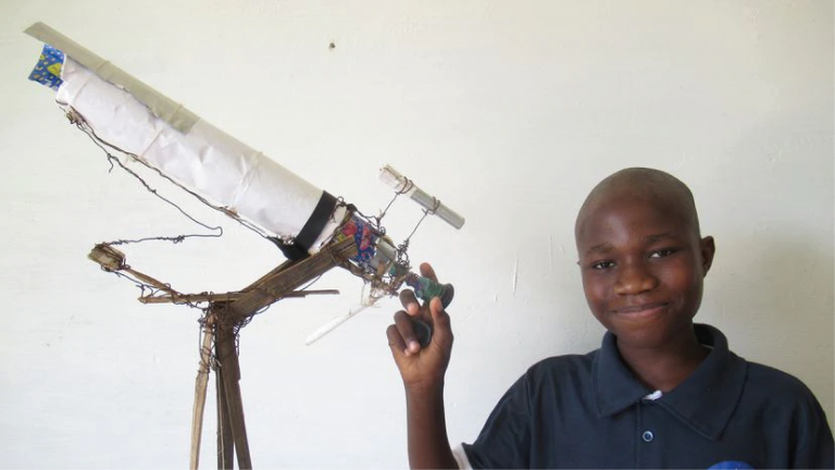 Senegal niño telescopio