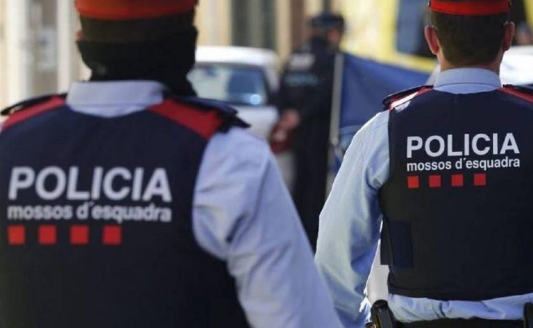 barcelona hombre atrincherado