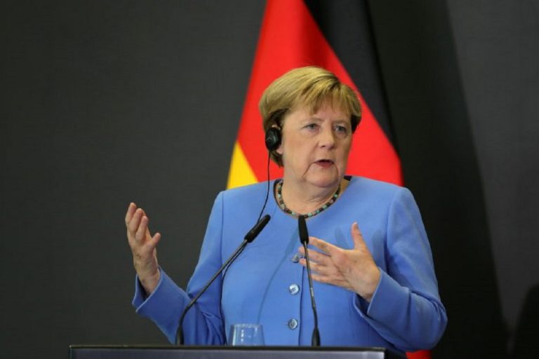 merkel-espana-ejemplo-vacunacion