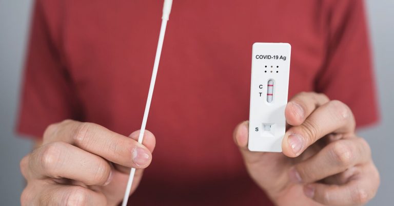 Ómicron contagio