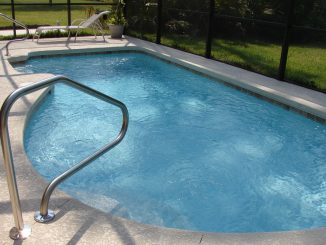 muere ahogada pelo piscina
