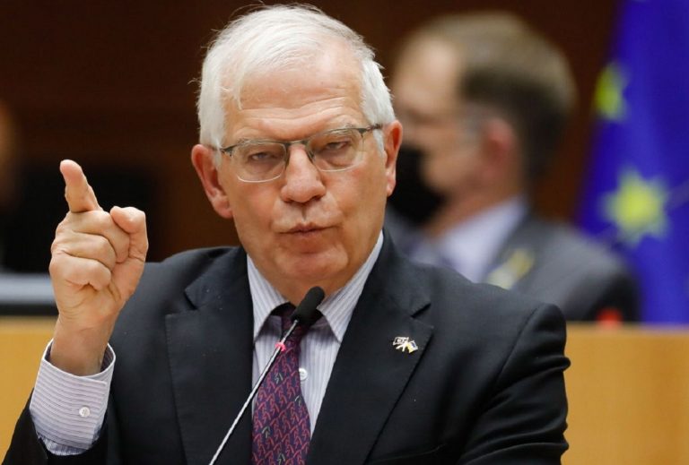 Borrell refugiados
