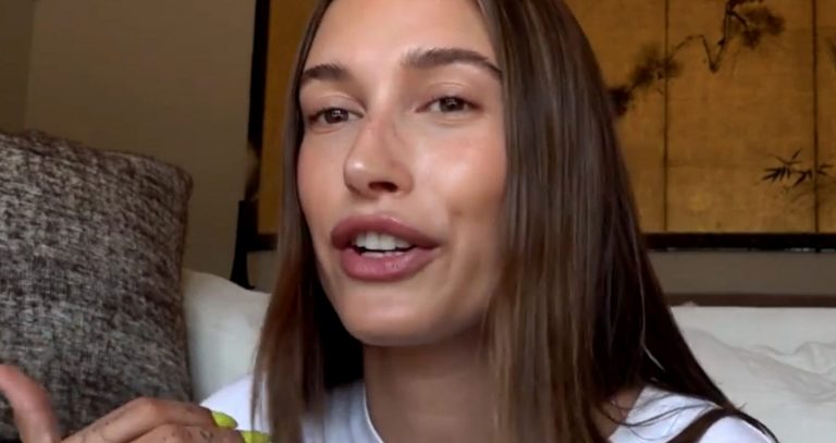 Hailey Baldwin decidió relatar su experiencia (Captura @haileybieber)