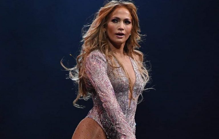 Jennifer López instagram borra