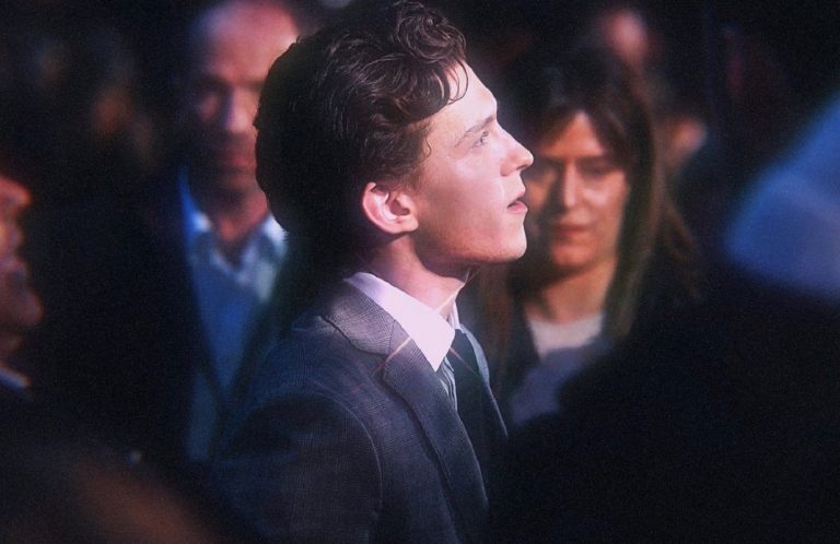 Tom Holland redes socialese