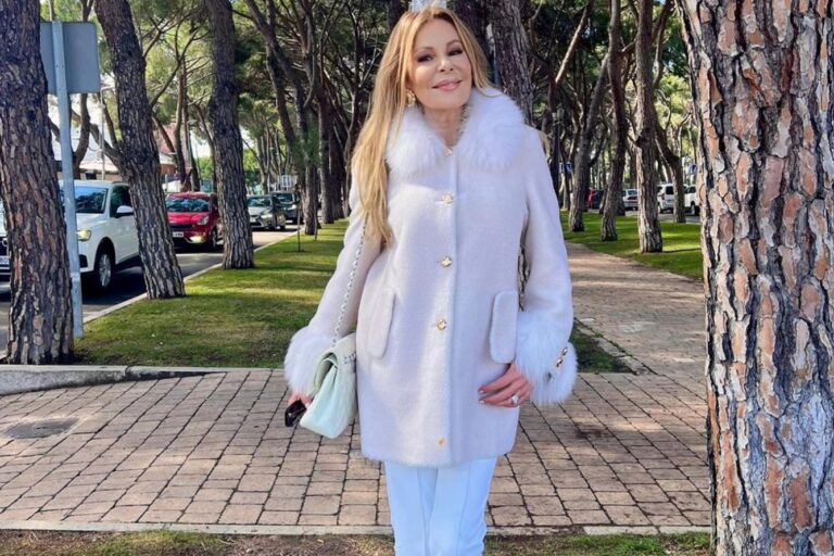 Ana Obregón hija