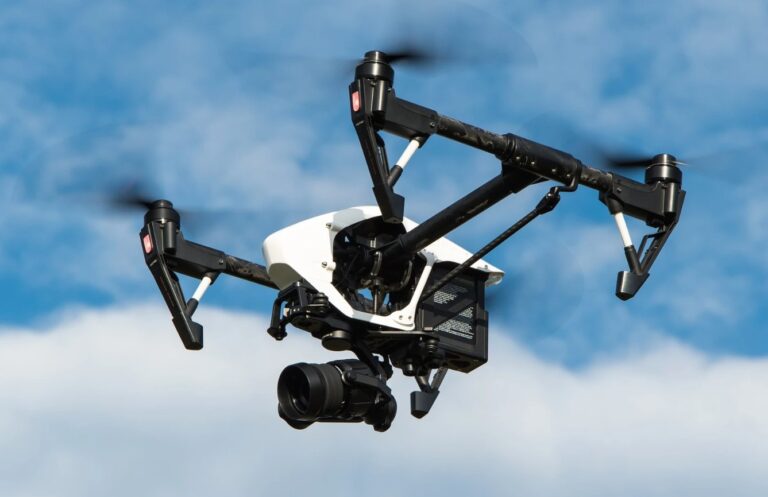 dron mata operador