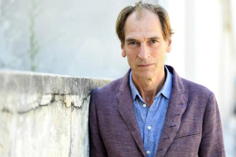 muere Julian Sands