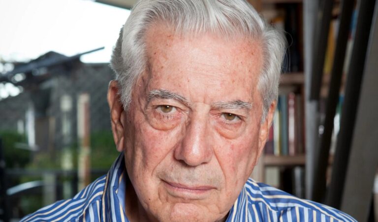 Máxima preocupación por el estado de salud de Mario Vargas Llosa