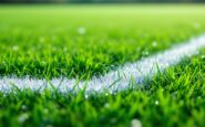 Désiré Doué festeggia il titolo di Ligue 1 con il PSG