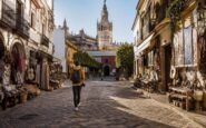 Análisis del sector turístico en España según el informe de la OCDE 2026