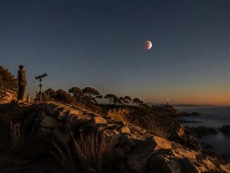 Eclipse lunar parcial 2026: horarios, visibilidad y consejos para disfrutarlo en España