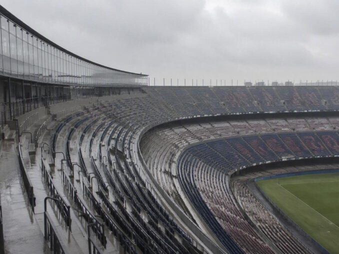 El Barça sustituye homenaje a campeones del mundo por exaltación de la estelada