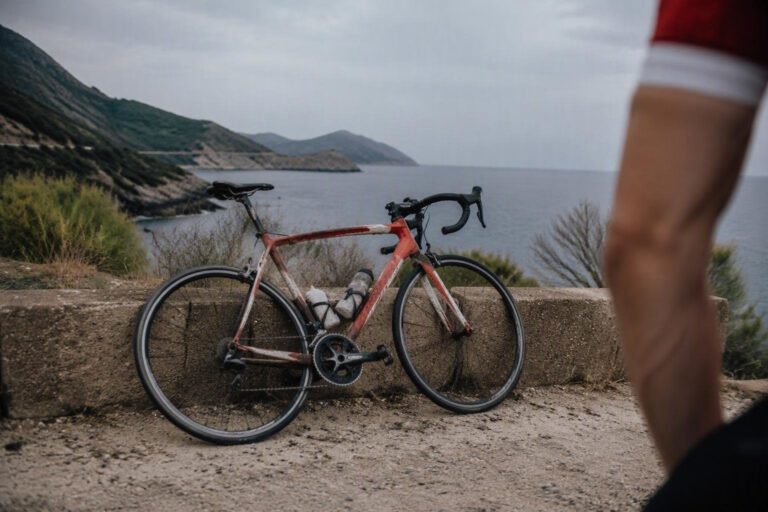 El ciclista mallorquín conquista el maillot rojo en la Vuelta a España 2026