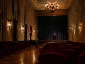 Los Javis llevan La bola negra a la lucha por el Oscar internacional