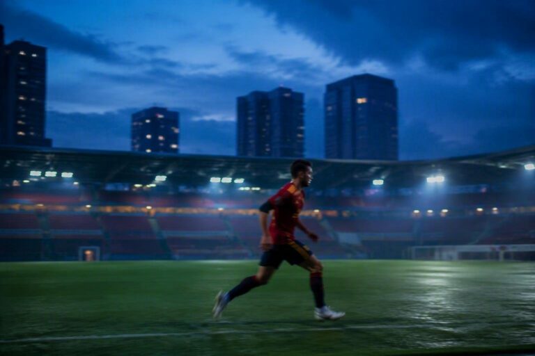 Nuevas caras y retornos en la lista de La Roja para la Nations League
