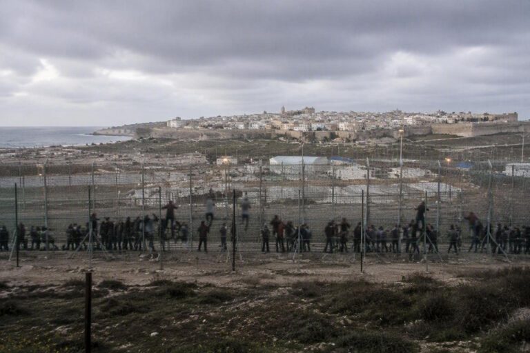 Última hora en Ceuta: tensiones migratorias y respuestas gubernamentales