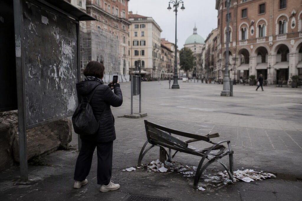 Come segnalare degrado e piccoli reati ad Ancona in modo efficace
