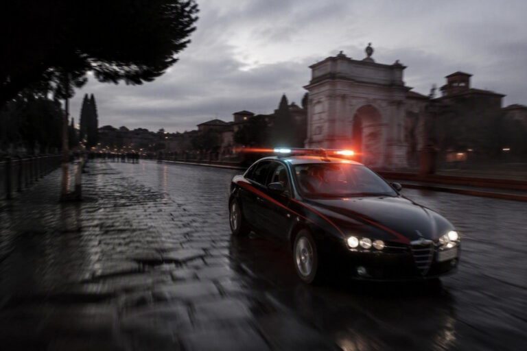 Controlli a Falconara Marittima: denunce e sequestri durante la notte di Ferragosto