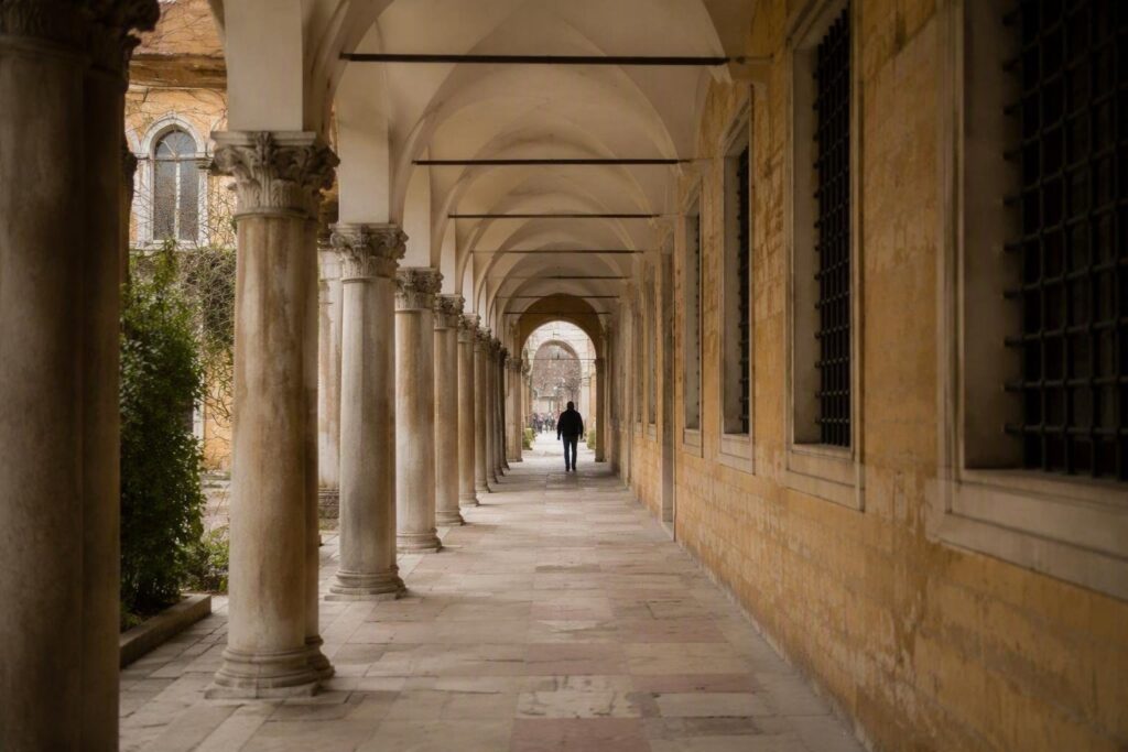 Mestre: la scuola Giulio Cesare tra integrazione e polemiche politiche