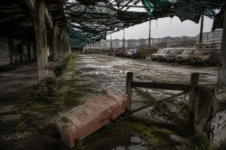 Portonovo in stato di abbandono: pedoni a rischio e servizi insufficienti
