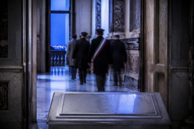 Riconoscimento a Vilma Chimentin per oltre mezzo secolo di vacanze a Fontespina