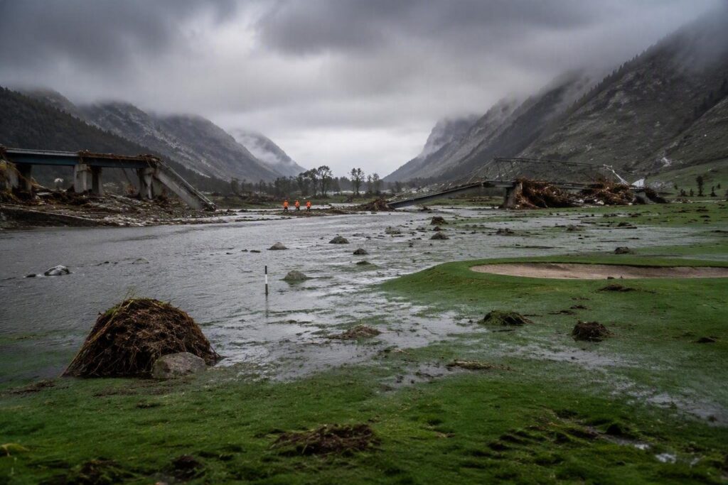 Breuil-Cervinia colpita da esondazioni: campo da golf sommerso e ponti distrutti