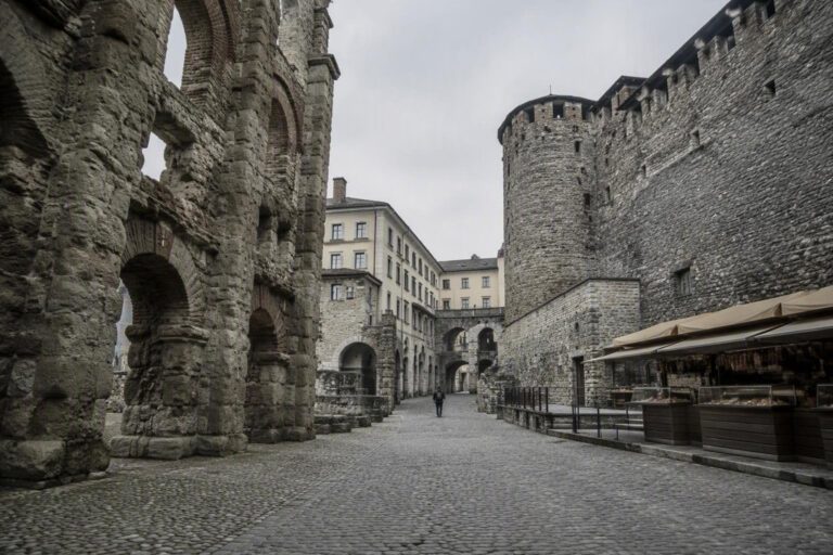 Itinerario modulare ad Aosta tra musei e teatro