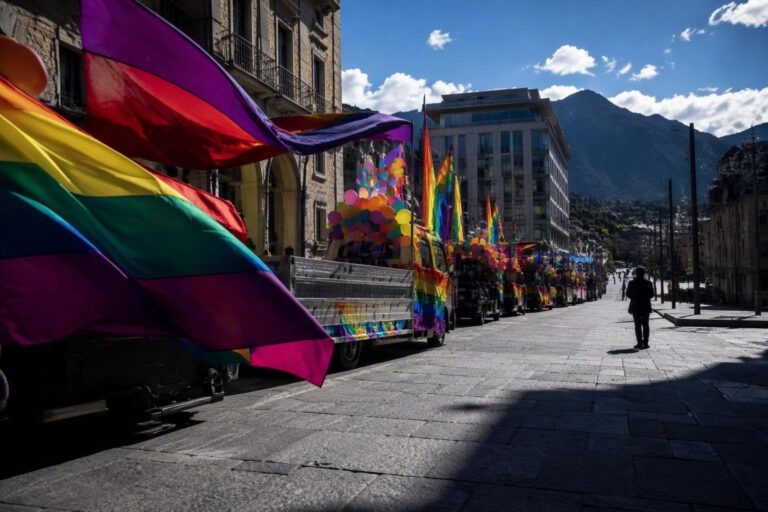 Terza edizione dell’Aosta Pride: corteo a cresta alta da Arco d’Augusto a UniVdA