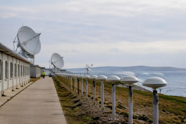 Interferenze GNSS: come l'Europa si difende da jamming e spoofing