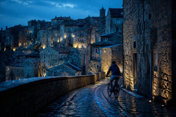 Come Pitigliano ha creato un borgo digitale replicabile in tutta Italia