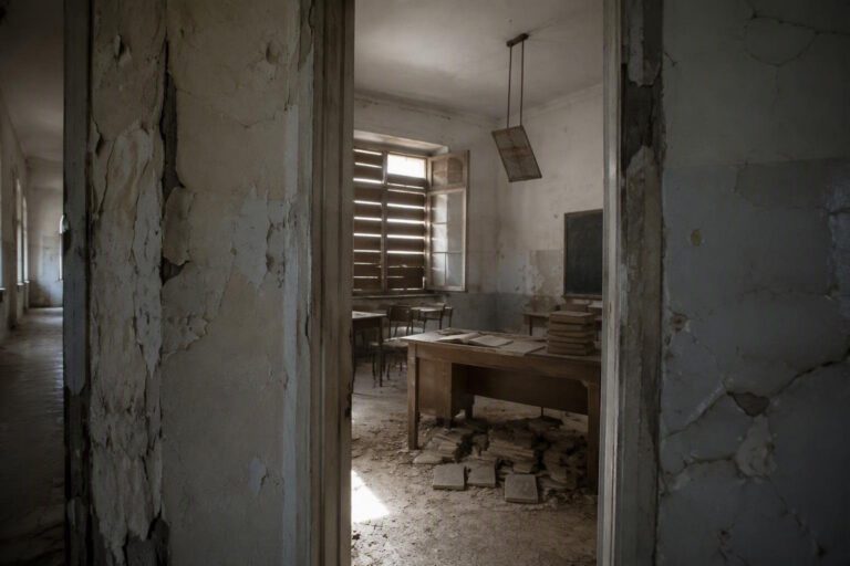 Provincia Bat ordina la chiusura del liceo Troya: rischio crollo e dismissione