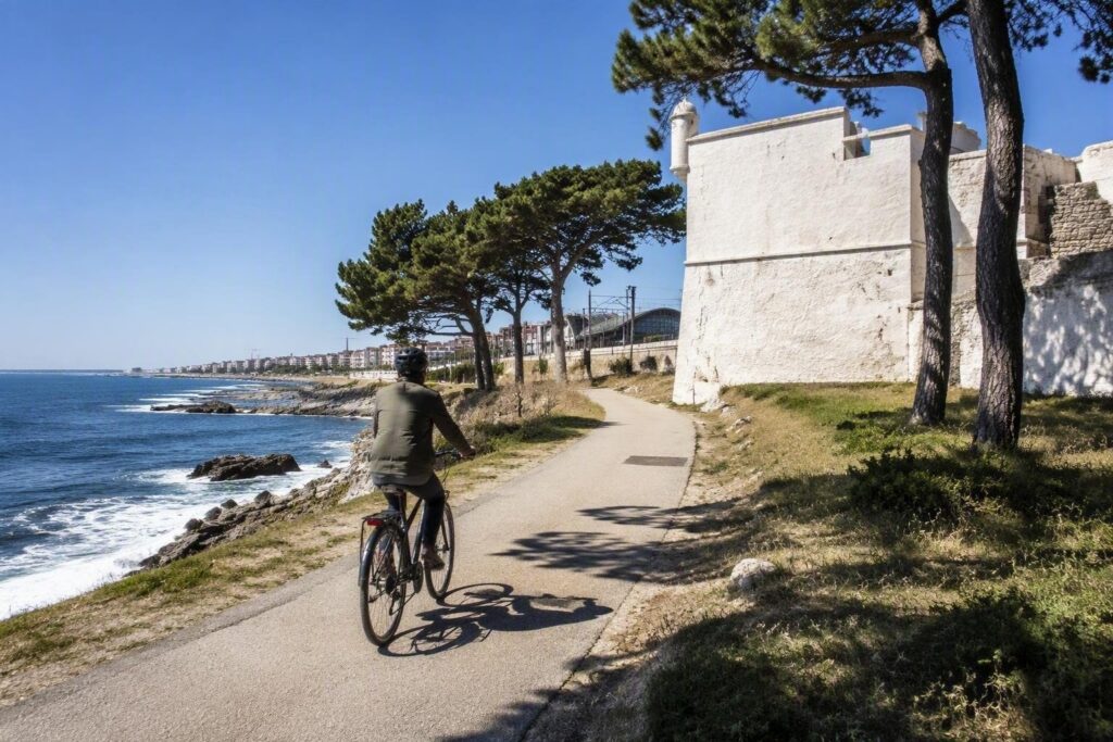 Cicloturismo a Bari: percorsi, soste, treni e alloggi
