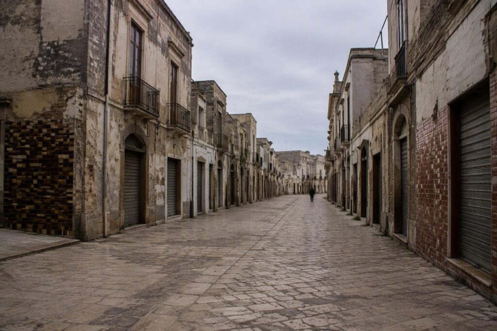 Commercio in Puglia: 6.201 attività chiuse in sei anni, cosa sta succedendo